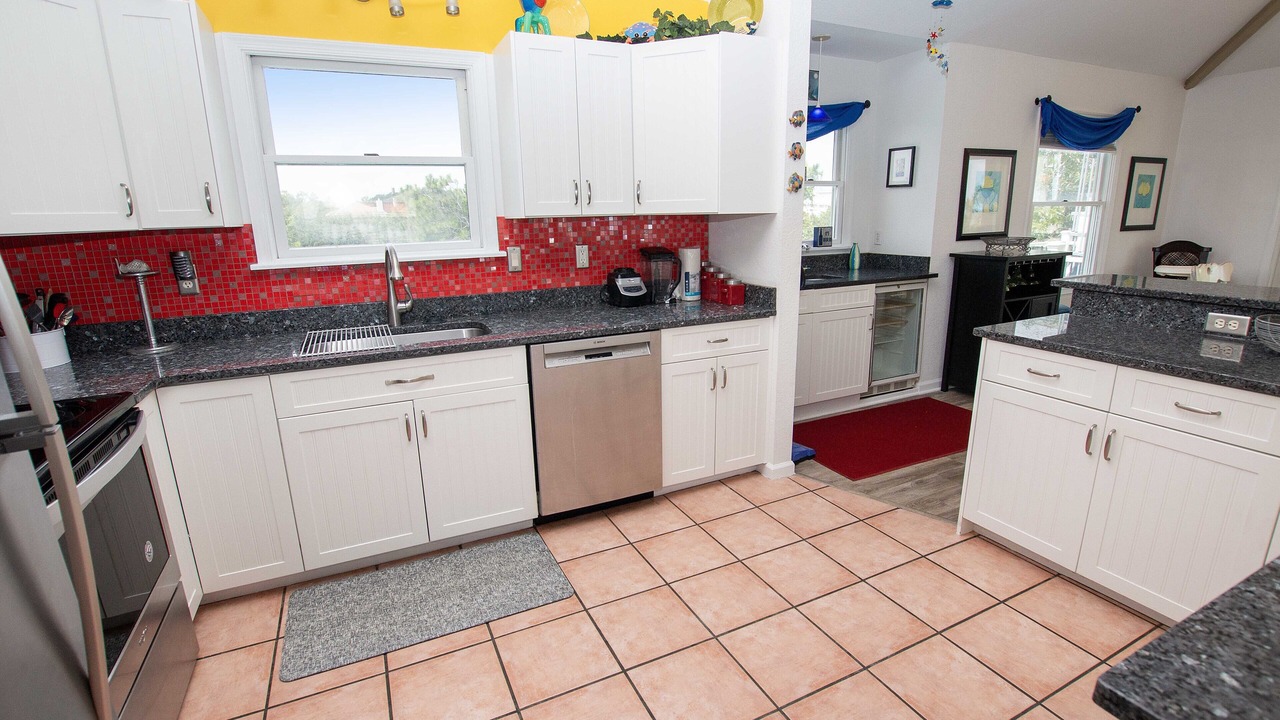 Photo of Kitchen in Whale Head Hill