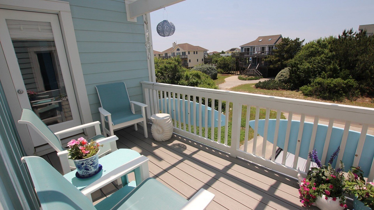 Photo of Patio Balcony in Whalehead Beach