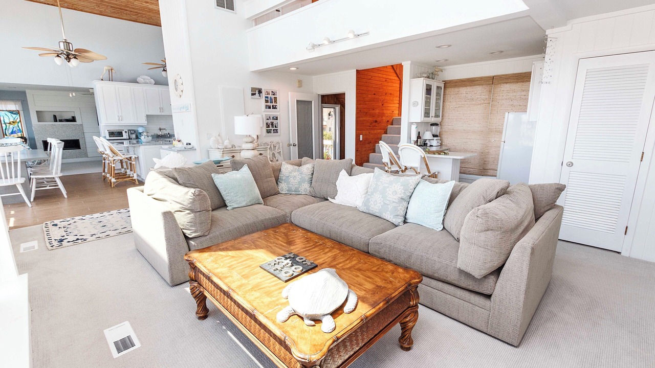 Photo of Livingroom in Whalehead Beach
