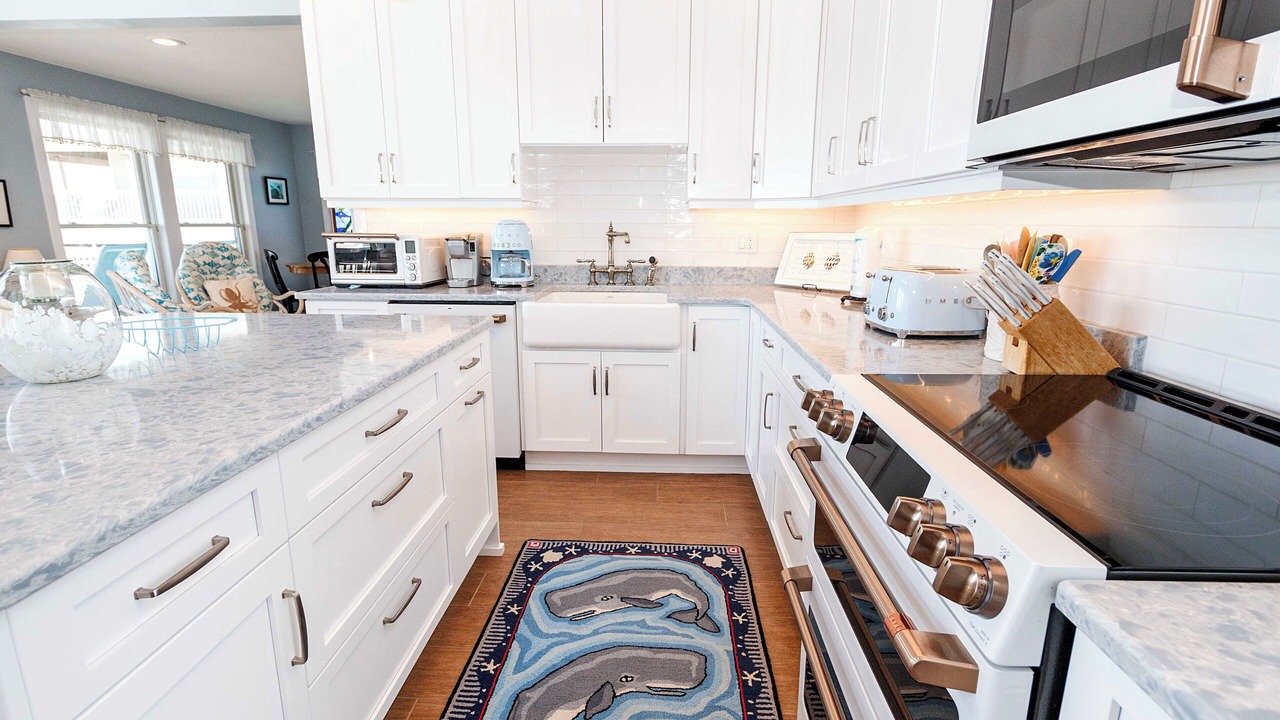 Photo of Kitchen in Whalehead Beach