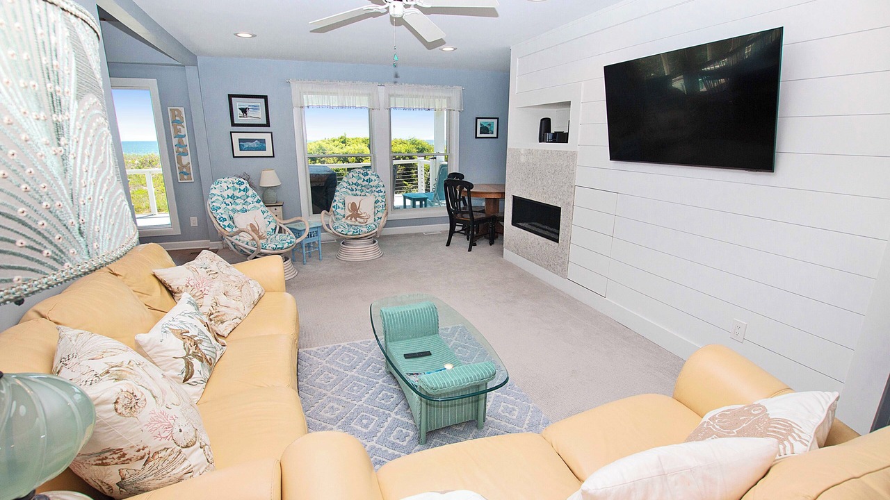 Photo of Livingroom in Whalehead Beach