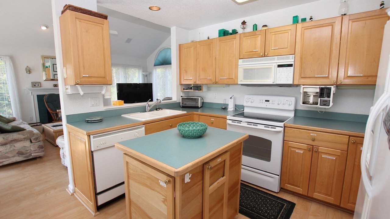 Photo of Kitchen in Corolla Light