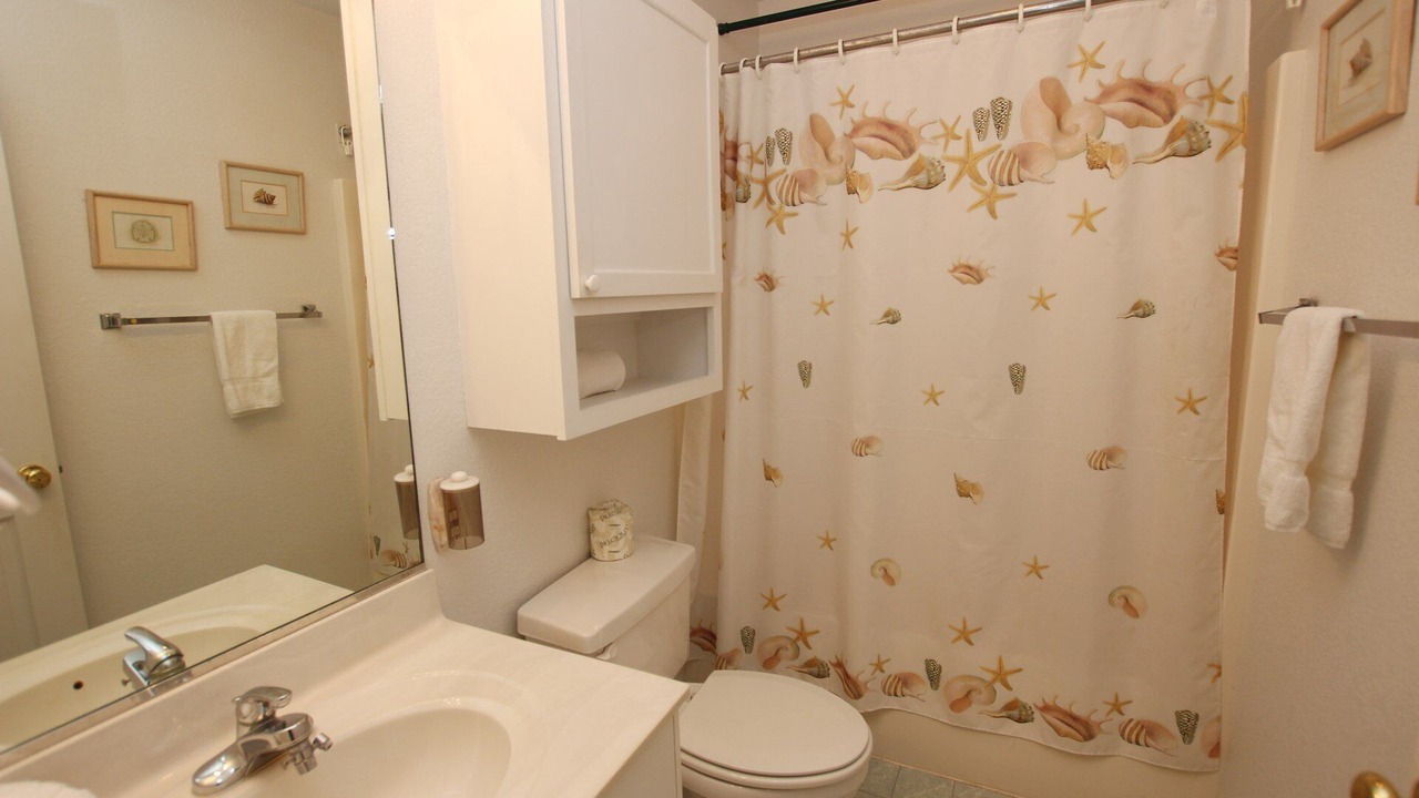 Photo of Bathroom in Corolla Light