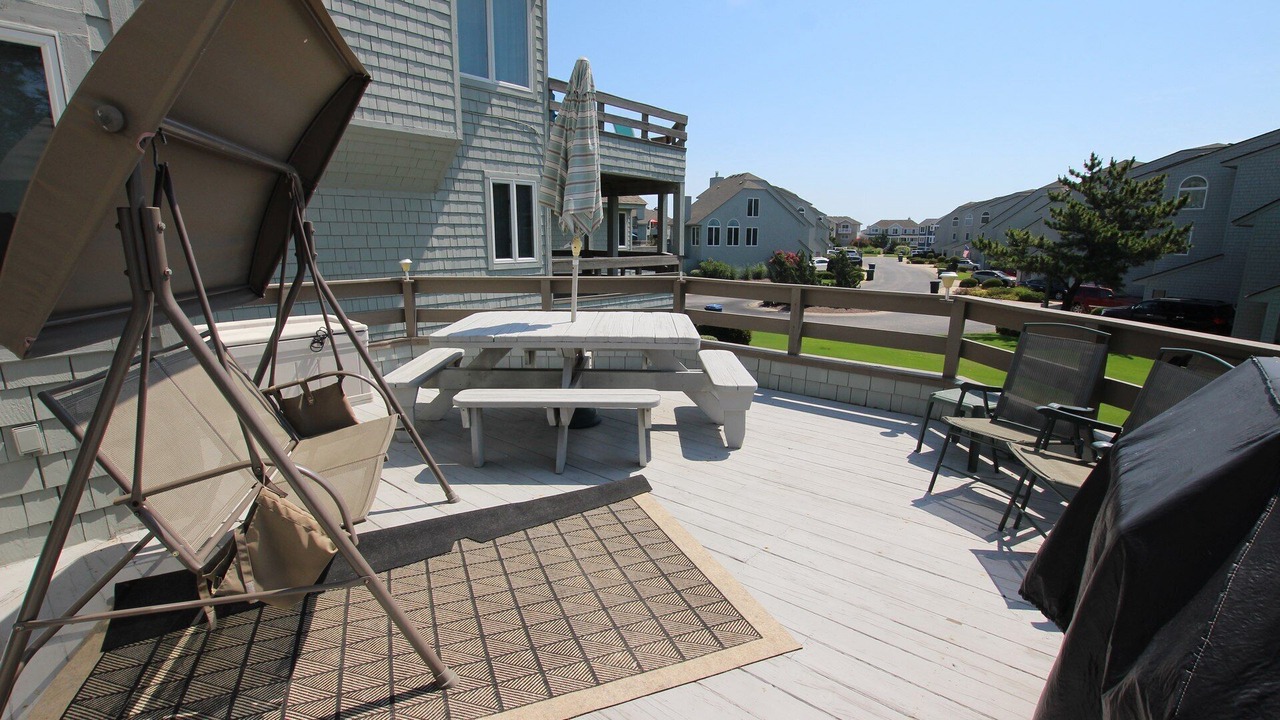 Photo of Outdoor in Corolla Light