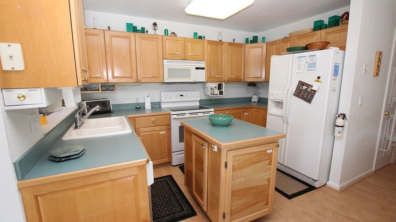 Photo of Kitchen in Corolla Light