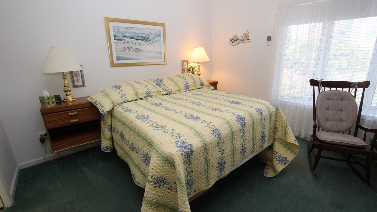 Photo of Bedroom in Corolla Light