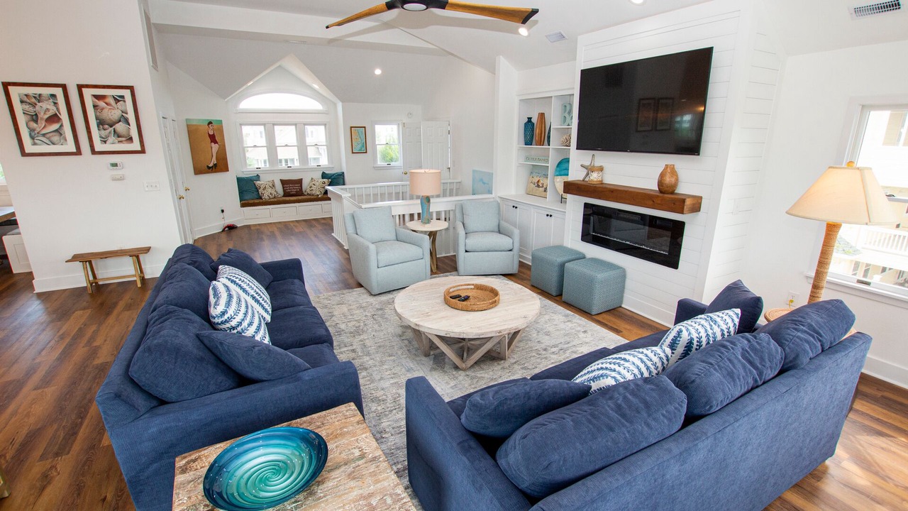 Photo of Livingroom in Pine Island
