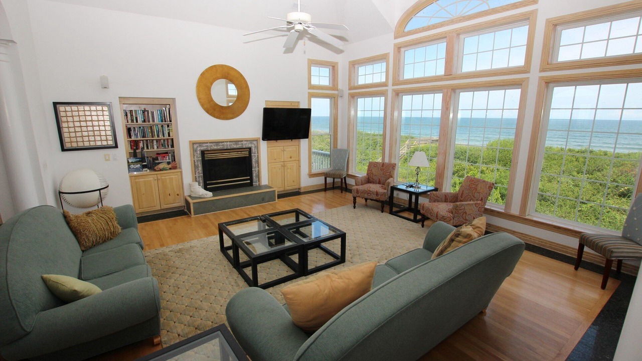 Photo of Livingroom in Pine Island