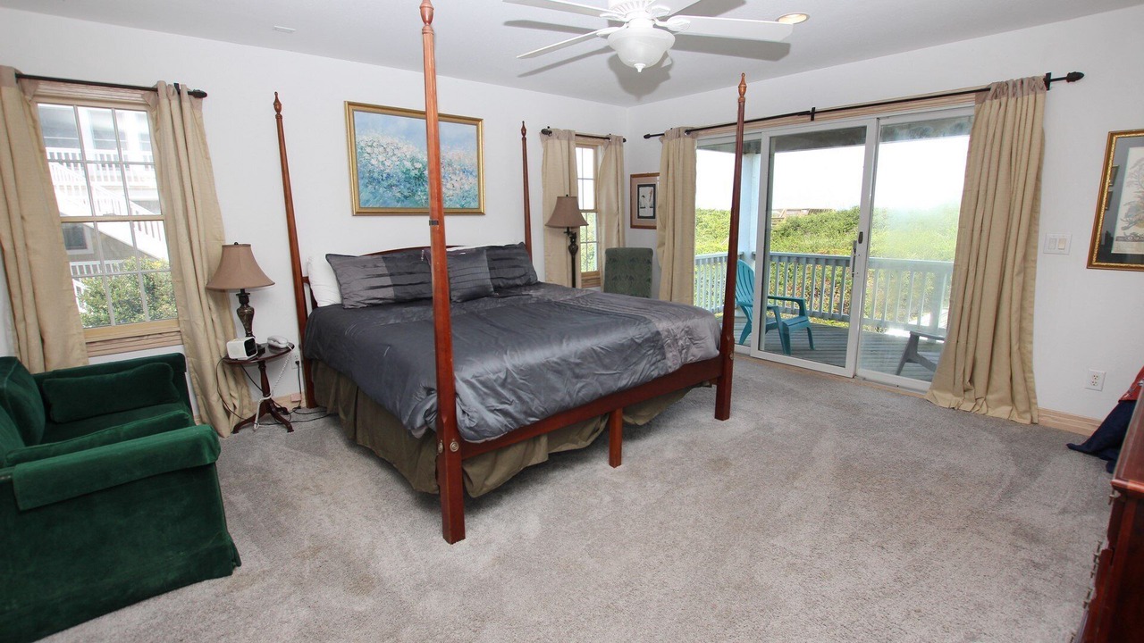 Photo of Bedroom in Pine Island