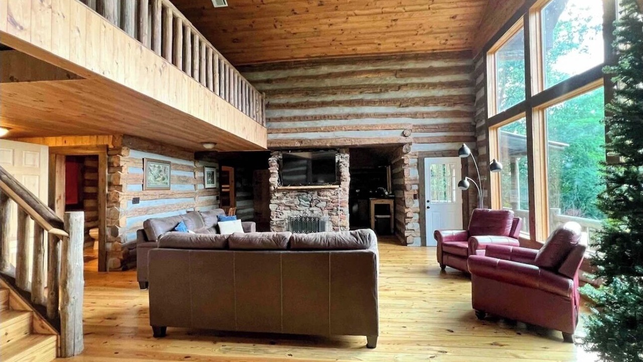 Photo of Livingroom in McGrady