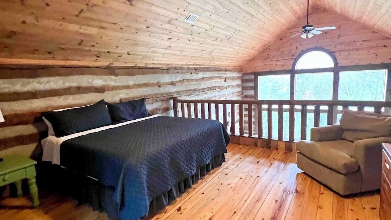Photo of Bedroom in McGrady