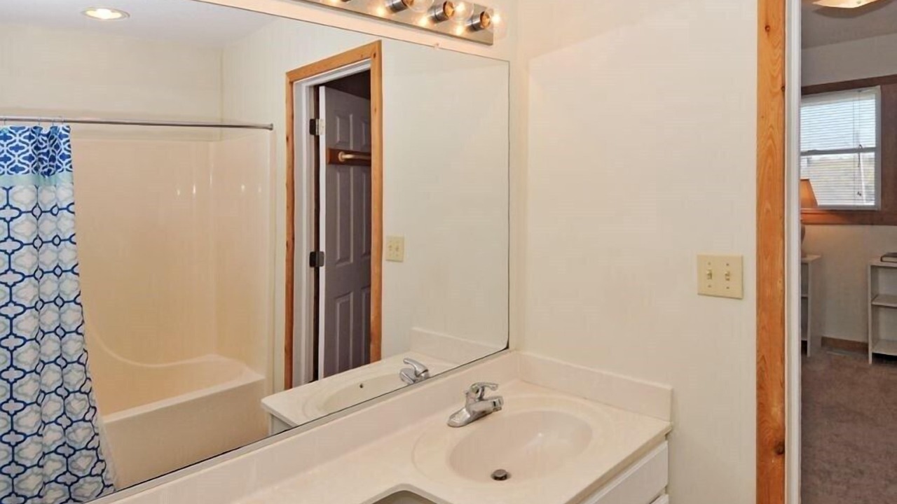 Photo of Bathroom in Buxton