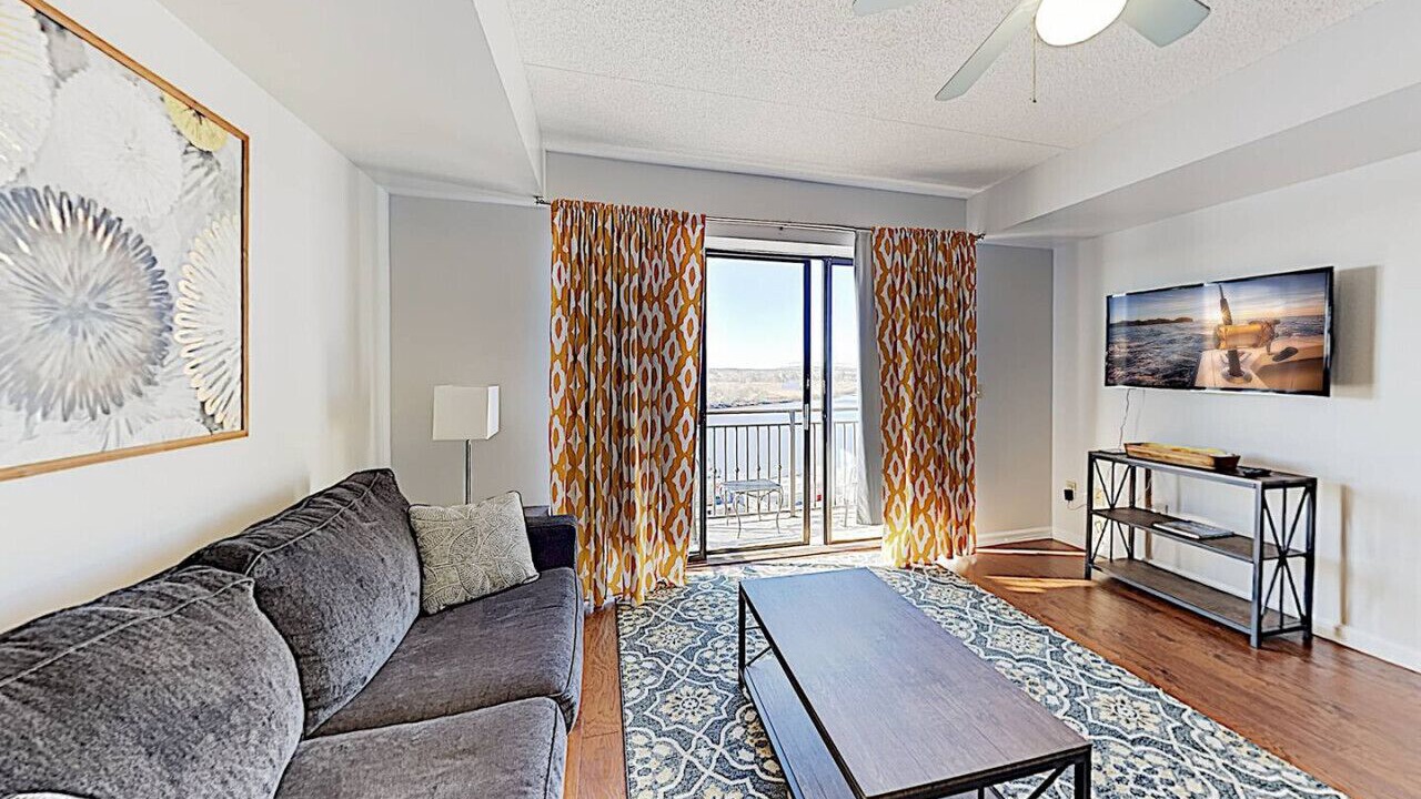 Photo of Livingroom in Downtown Wilmington