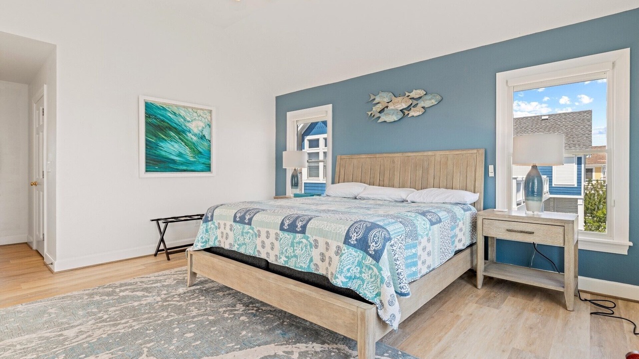 Photo of Bedroom in Manteo