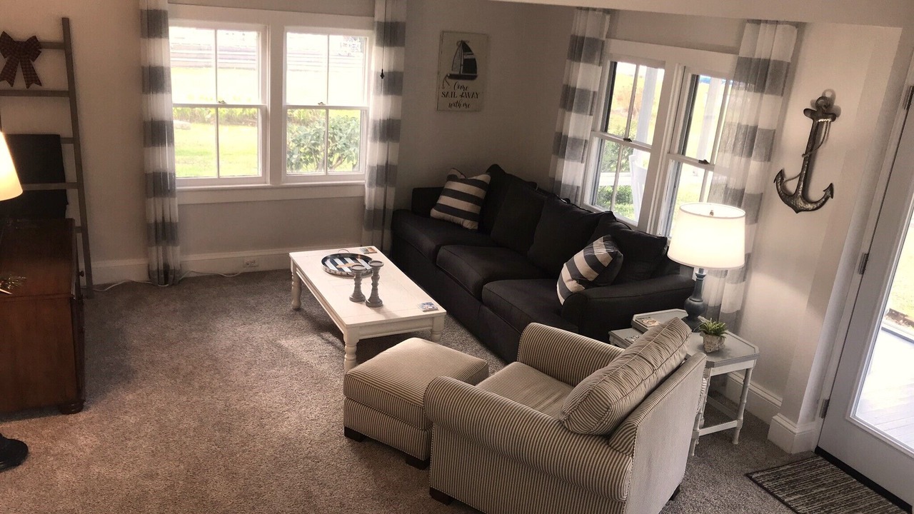 Photo of Livingroom in Coinjock