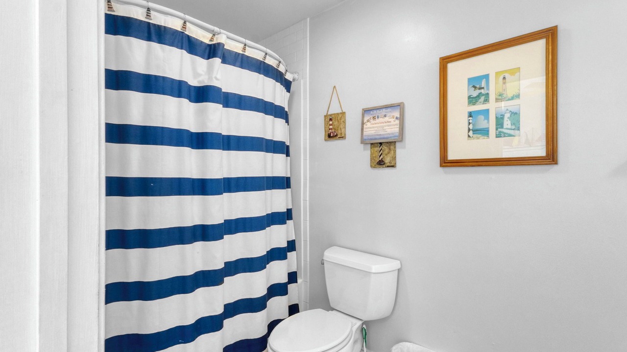 Photo of Bathroom in Ocean City Beach