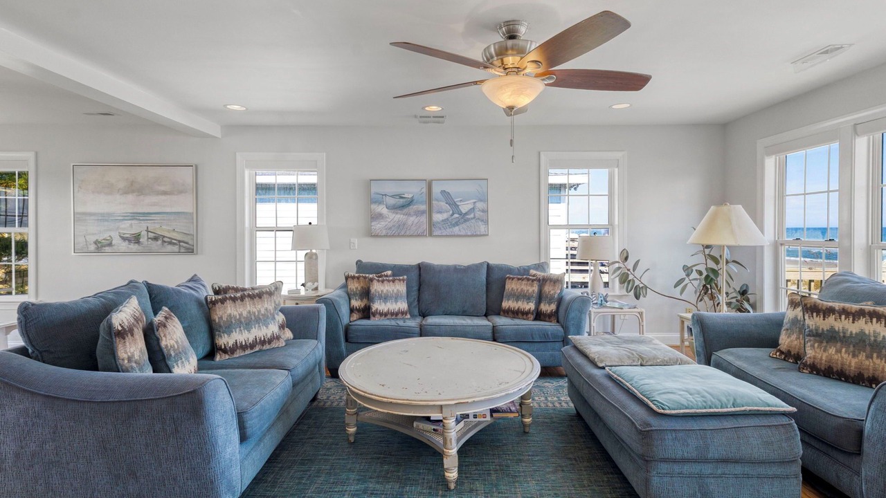 Photo of Livingroom in Ocean City Beach