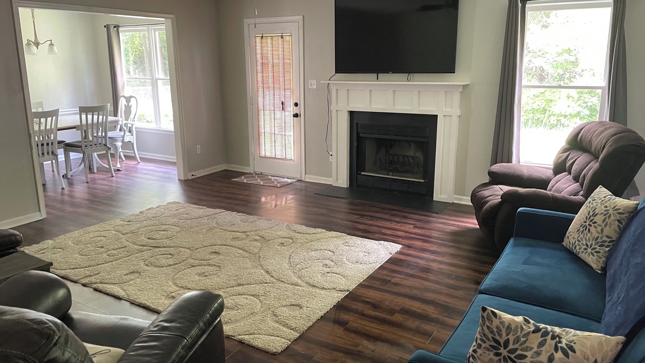 Photo of Livingroom in Winston - Salem