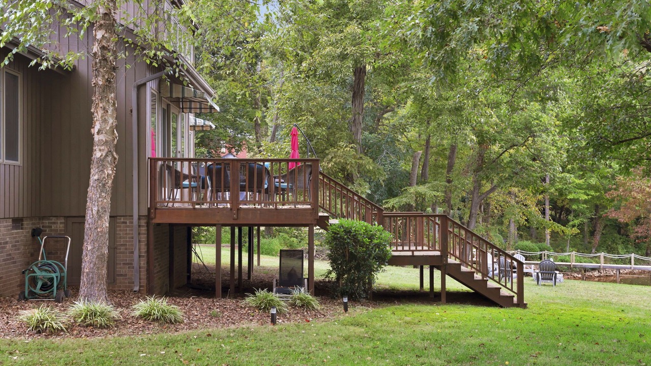 Photo of Outdoor in Belmont