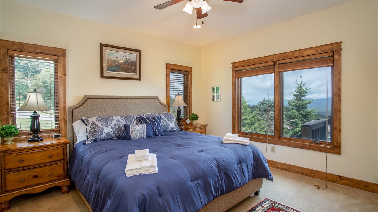 Photo of Bathroom in Blowing Rock