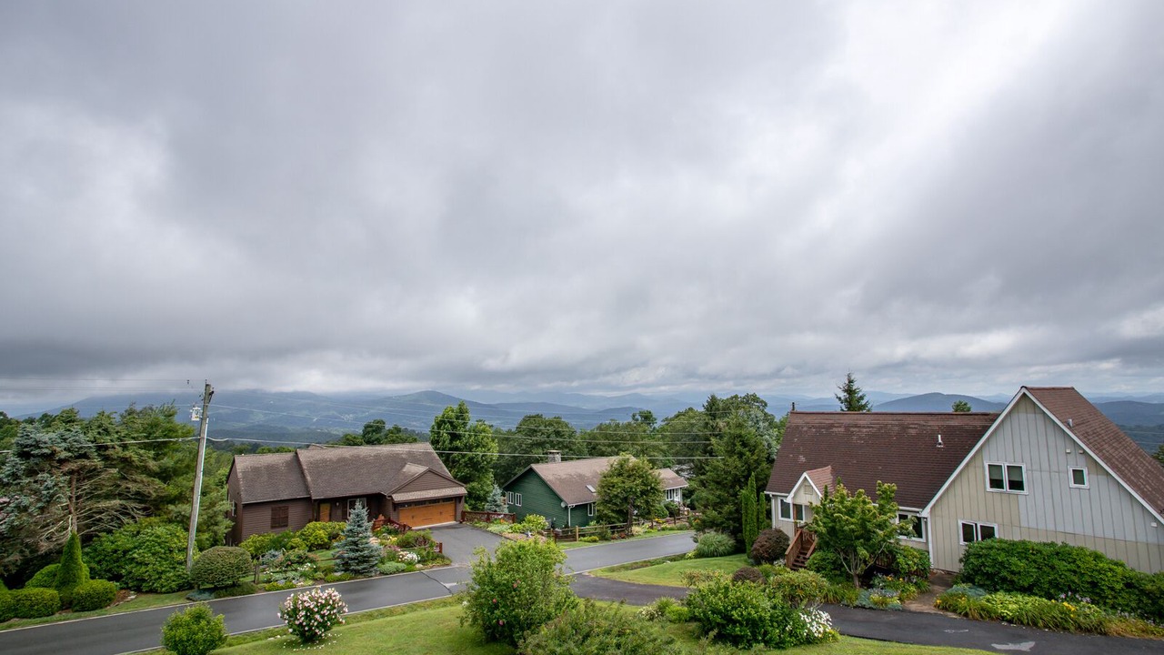 Photo of Others in Blowing Rock