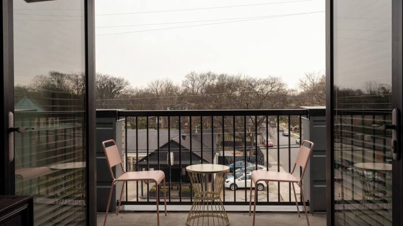 Photo of Outdoor in 12 South