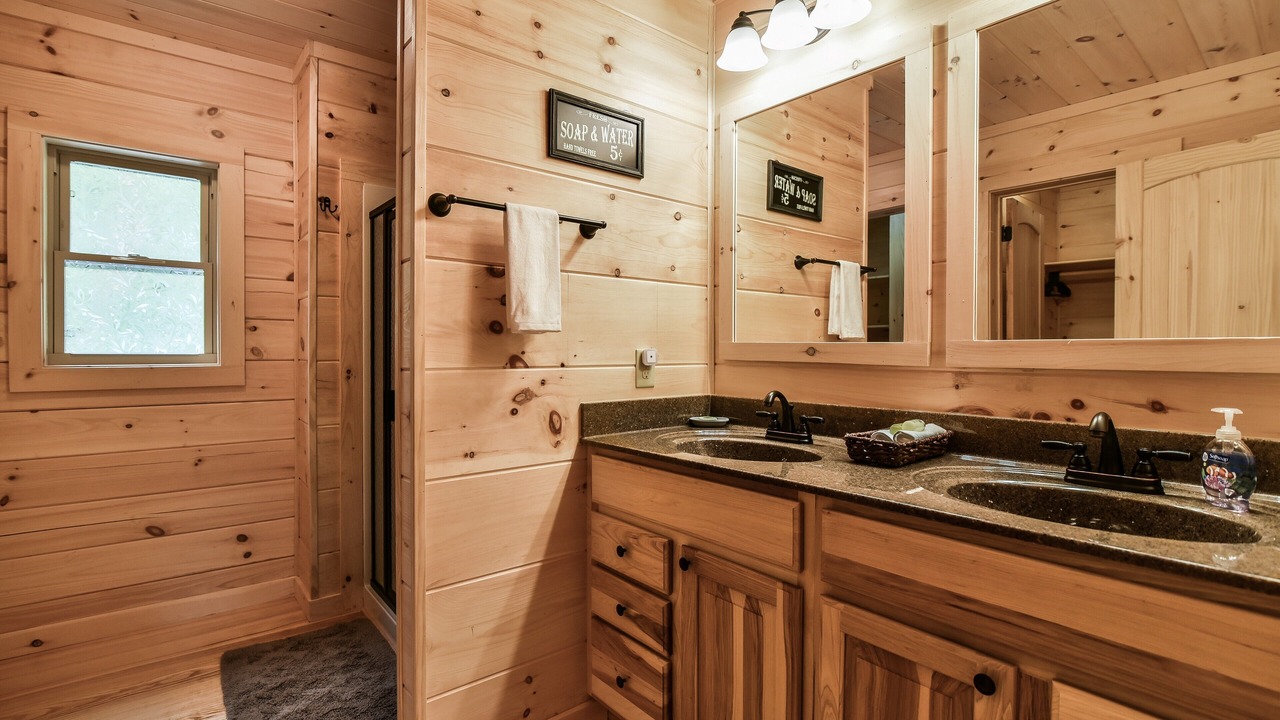 Photo of Bathroom in Black Mountain
