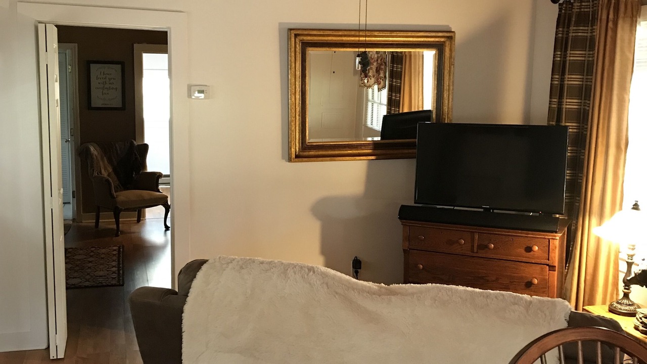 Photo of Livingroom in Lynn