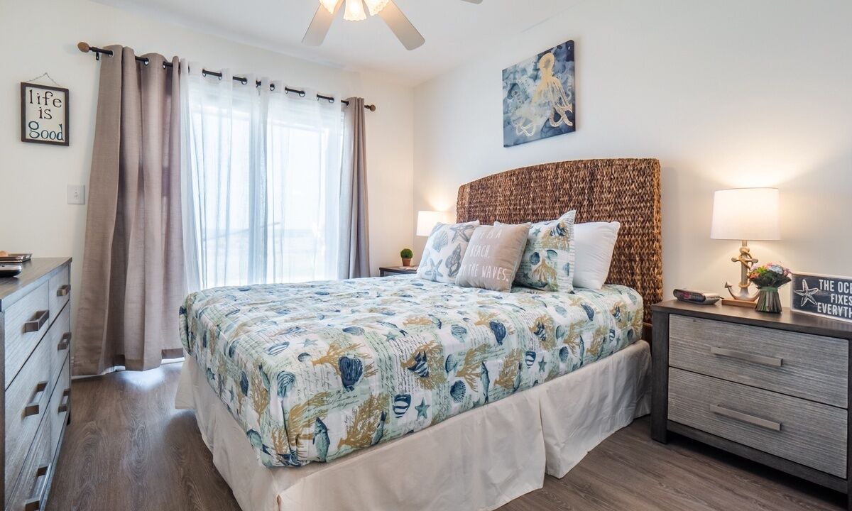 Photo of Bedroom in North Topsail Beach
