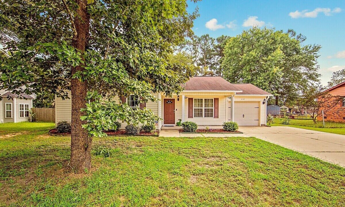 Photo of Outdoor in Fayetteville