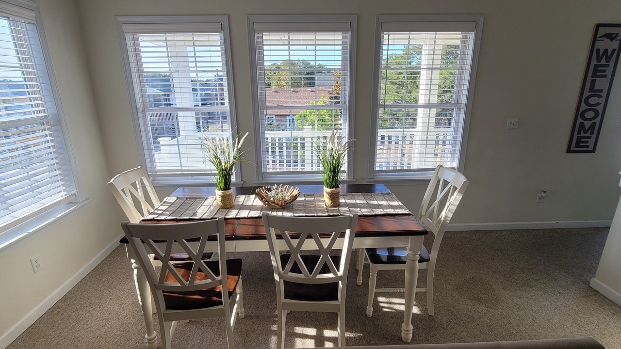 Photo of Livingroom in Colington