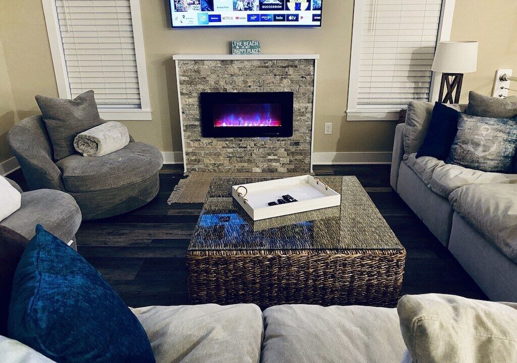 Photo of Livingroom in Whalehead Beach