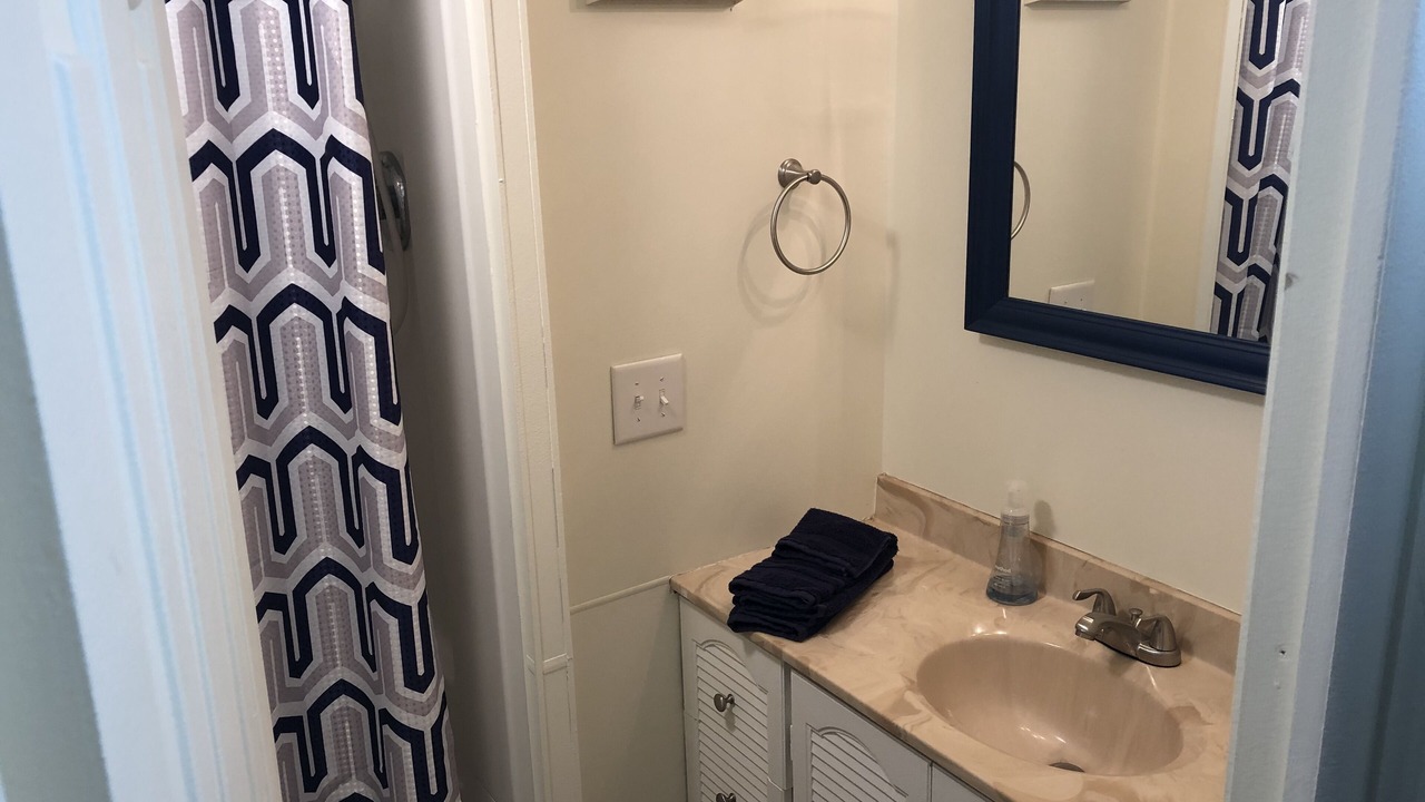 Photo of Bathroom in Bullock