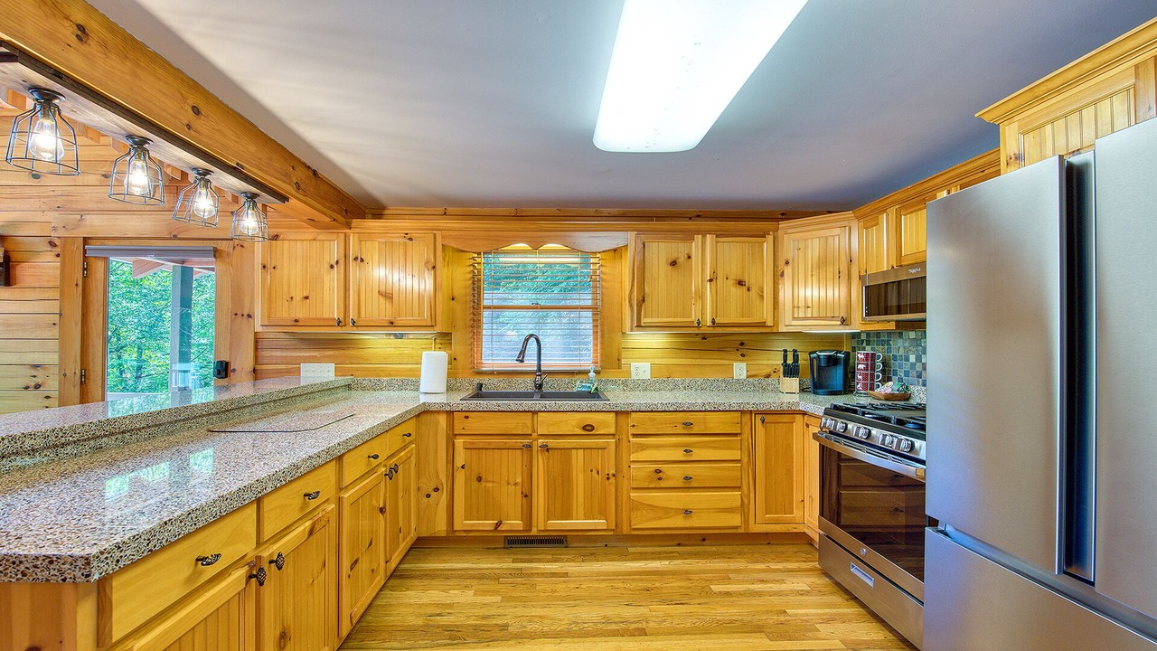 Photo of Kitchen in Maggie Valley
