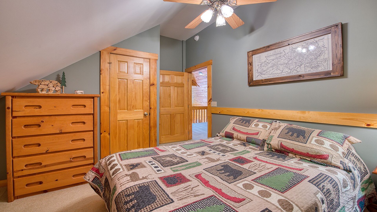 Photo of Bedroom in Maggie Valley
