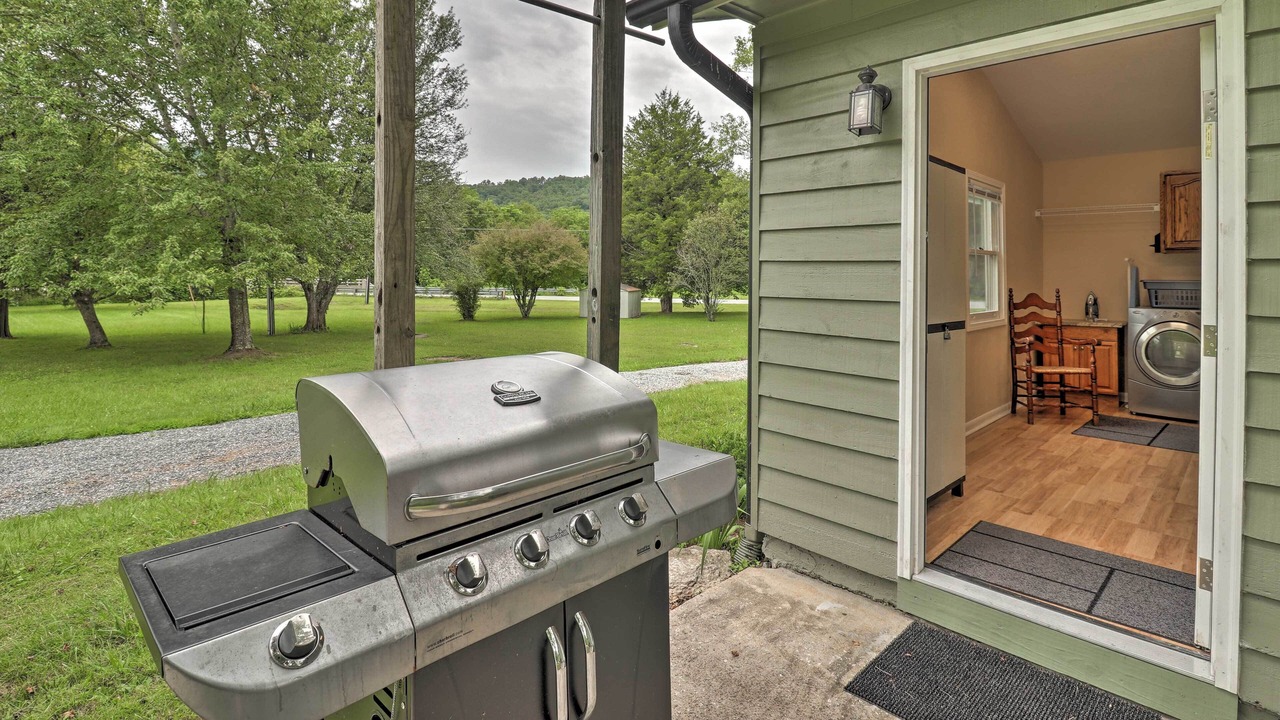 Photo of Patio Balcony in Hendersonville
