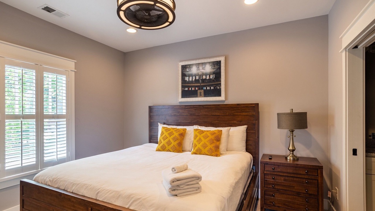 Photo of Bedroom in Historic Waverly