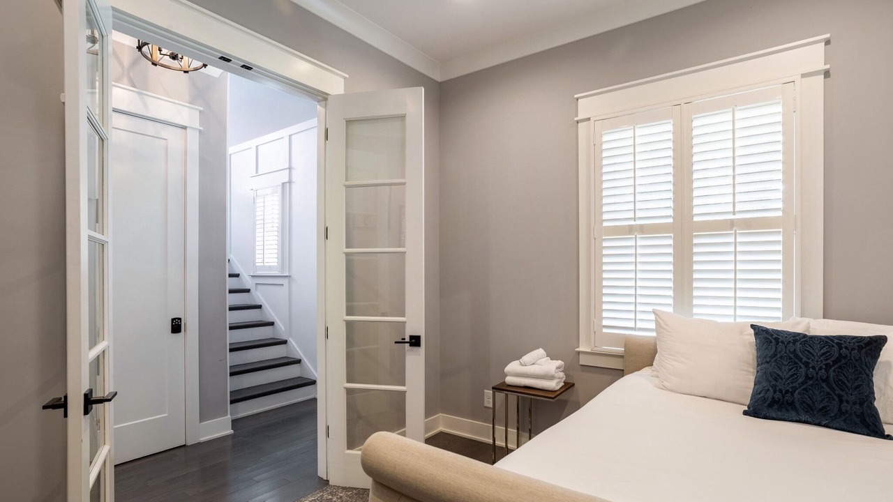 Photo of Bedroom in Historic Waverly