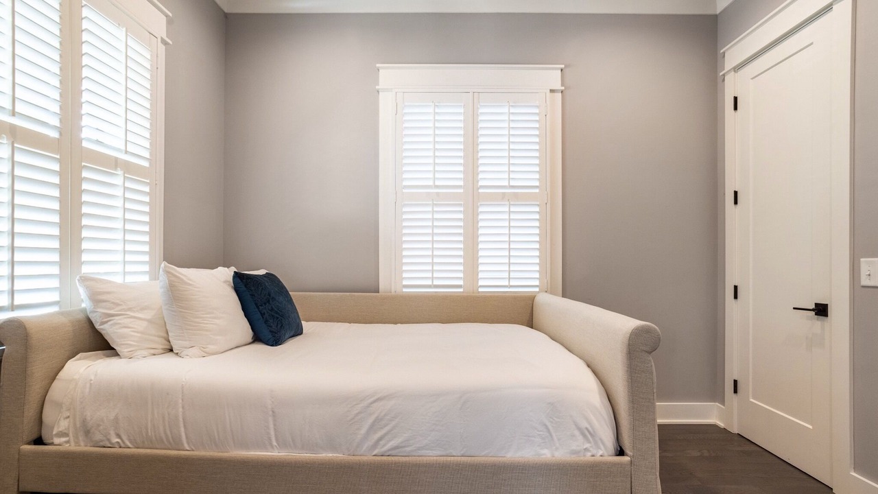Photo of Bedroom in Historic Waverly