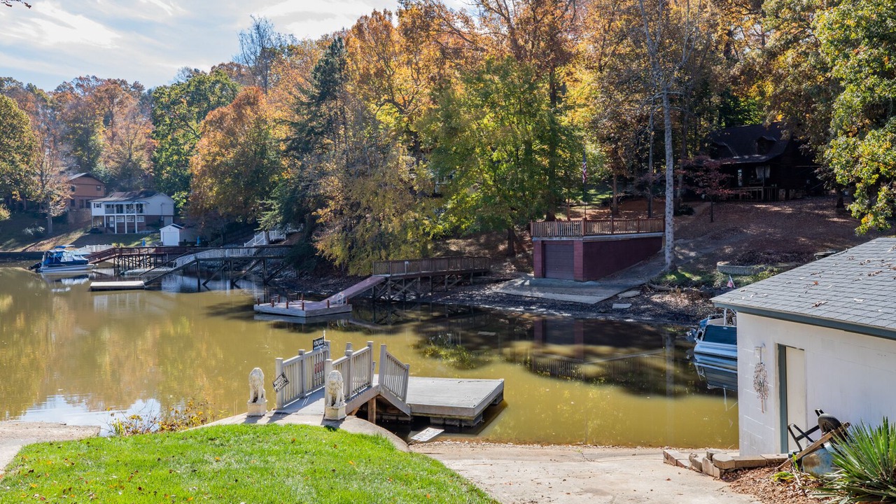 Photo of Outdoor in Southmont