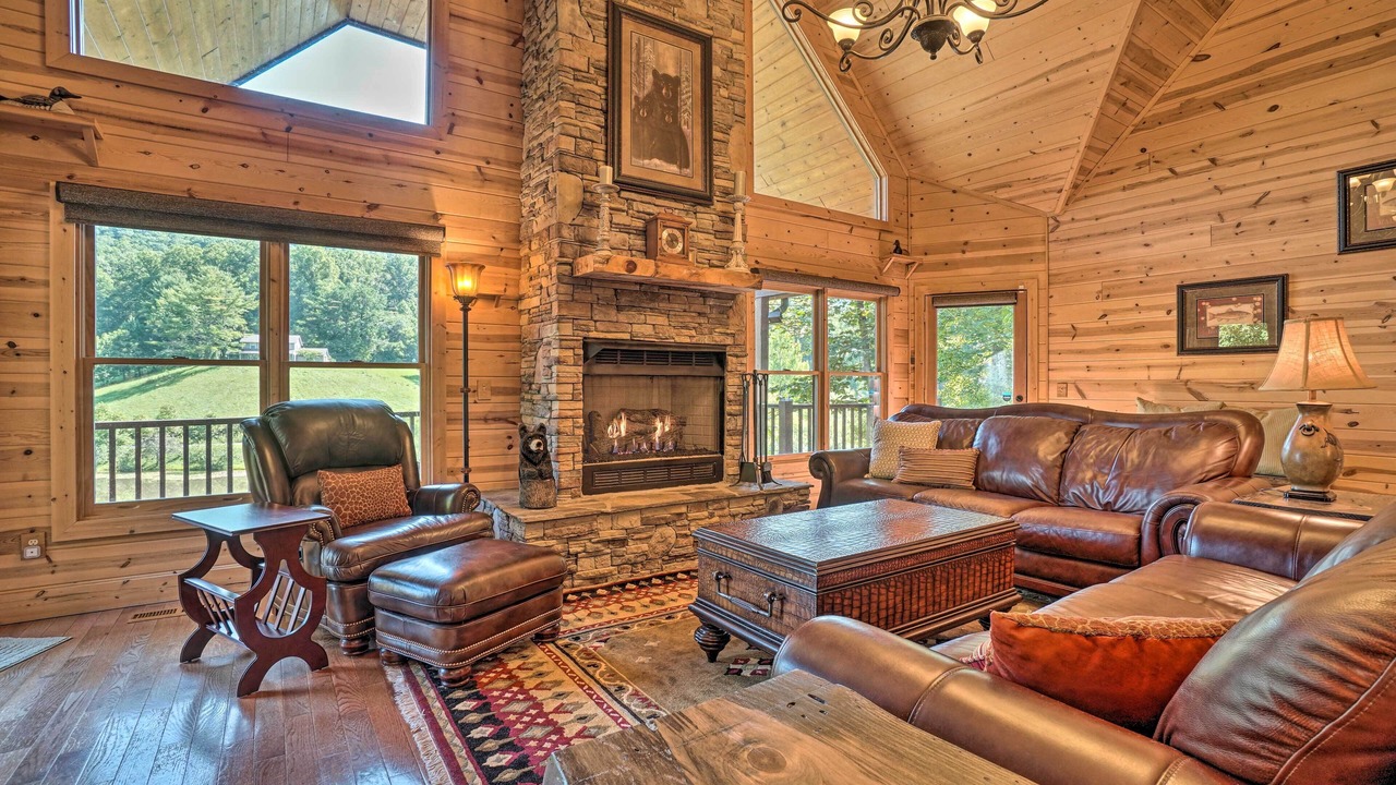 Photo of Livingroom in Hayesville