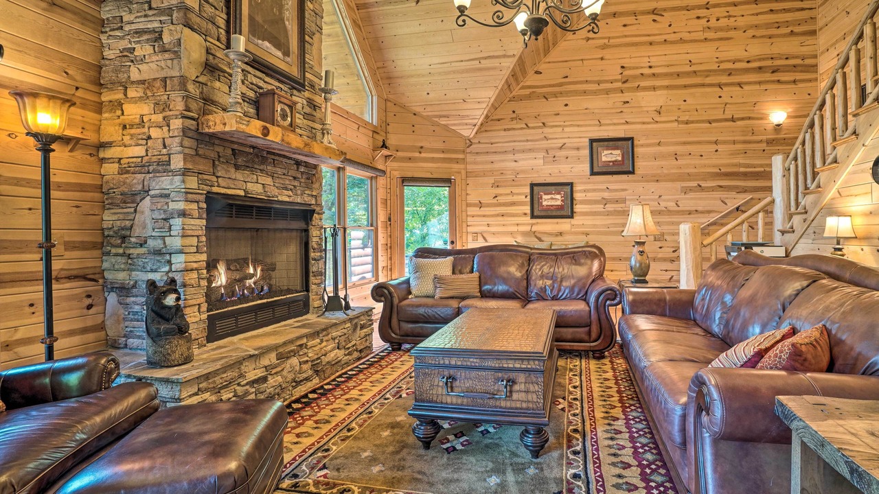 Photo of Bedroom in Hayesville