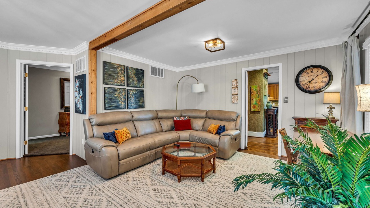Photo of Livingroom in Greensboro