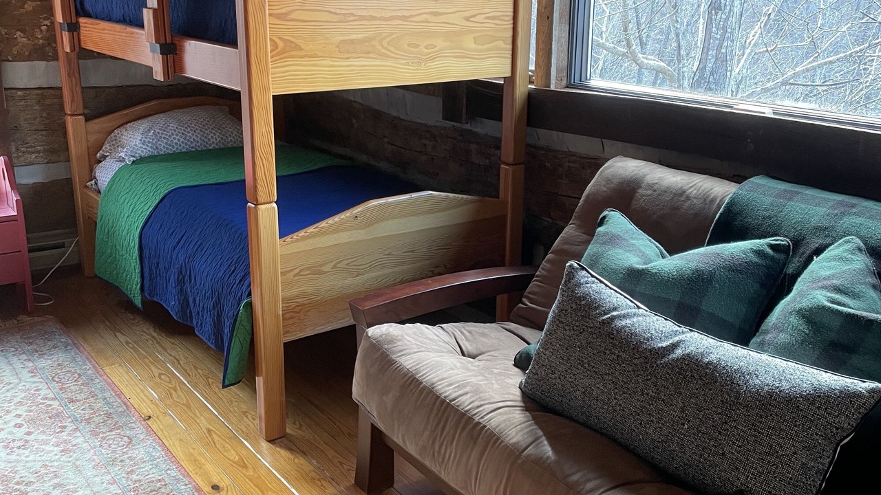 Photo of Bedroom in Hot Springs