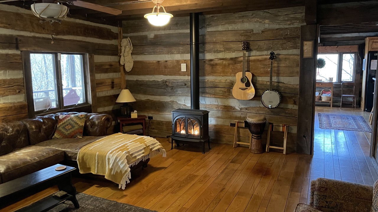 Photo of Bedroom in Hot Springs