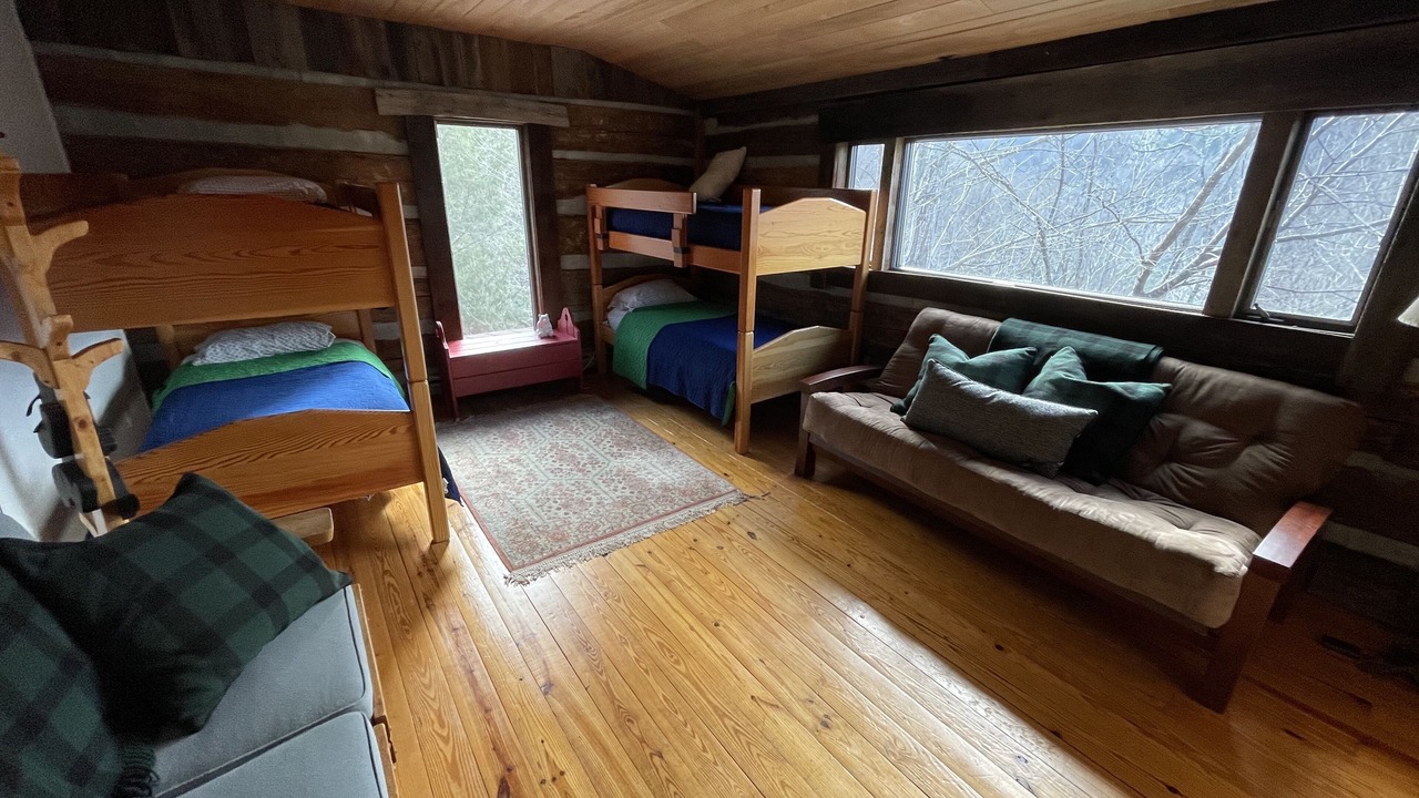 Photo of Bedroom in Hot Springs