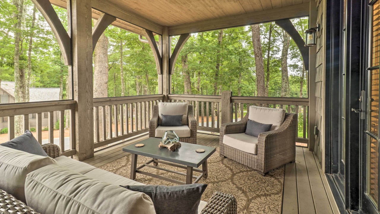 Photo of Patio Balcony in Glenville