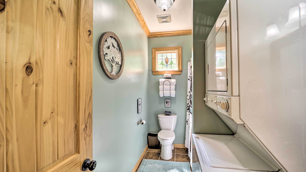 Photo of Bathroom in Newland