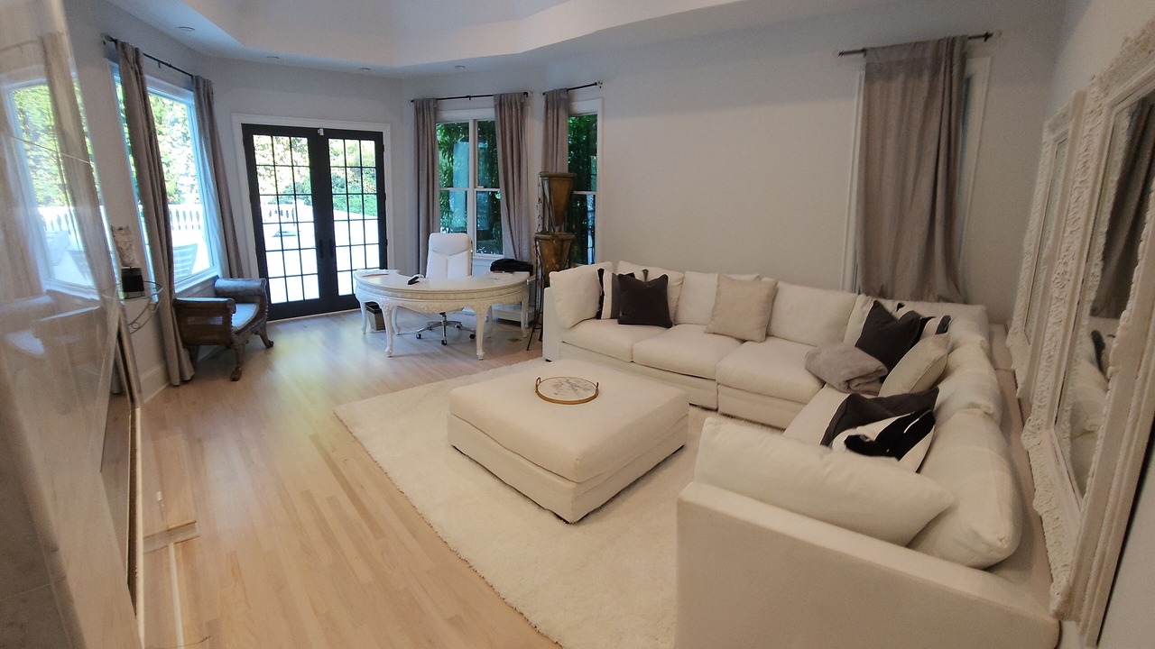 Photo of Livingroom in Charlotte