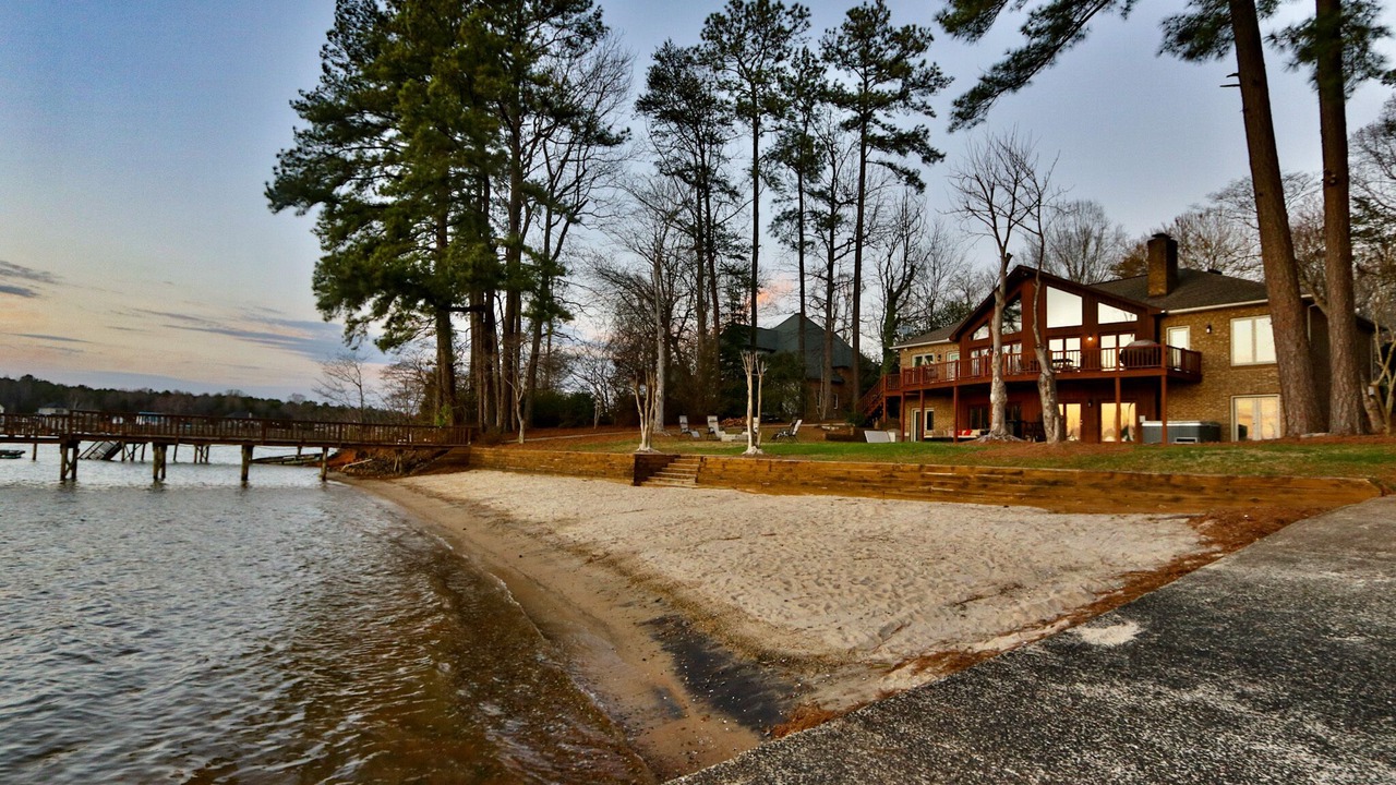 Photo of Others in Mooresville
